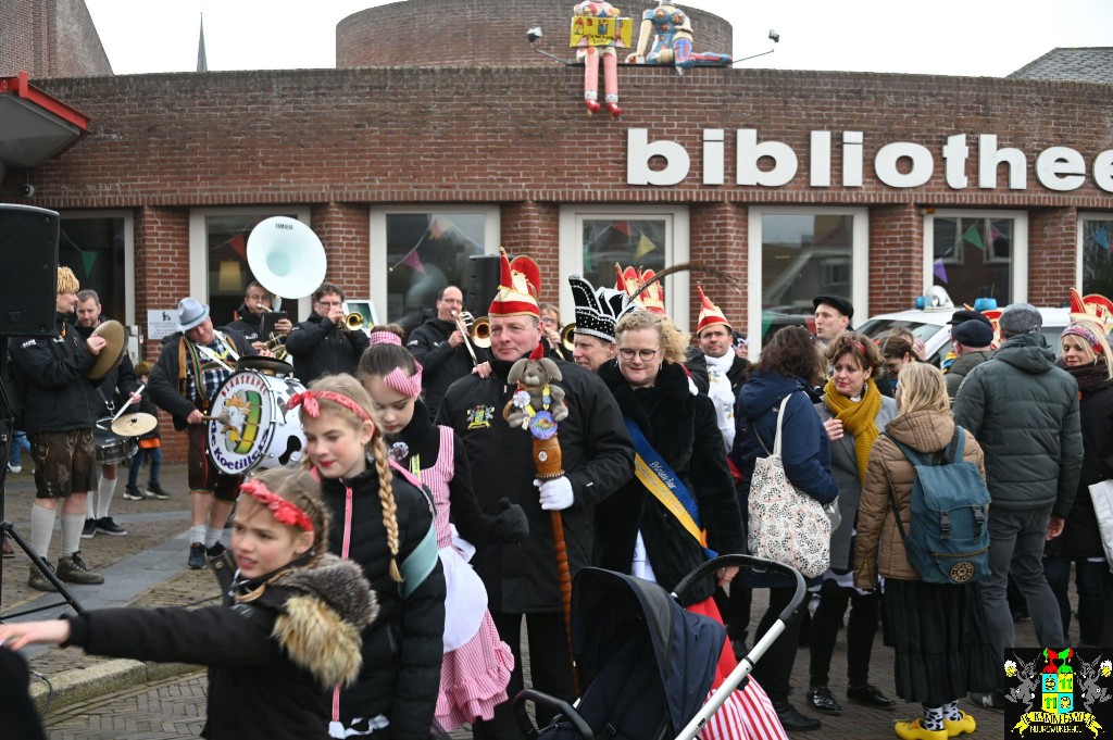 ../Images/Boerenbruiloft gemeentehuis 2023 137.jpg